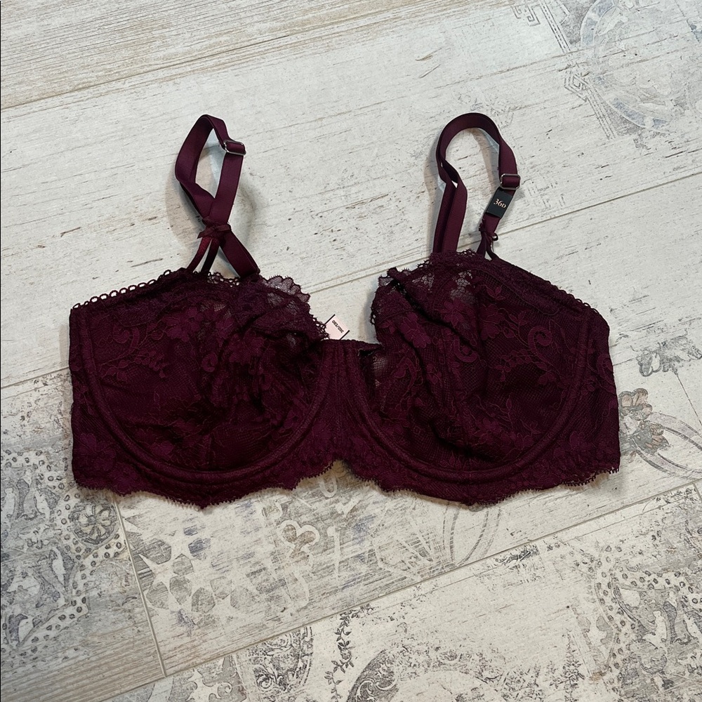Victoria's Secret Dream Angels Burgundy Lace Bra 36D